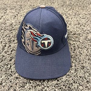 Tennessee Titans Reebok NFL Dual Threat Logo Stretch Fit Football Cap Hat L/XL